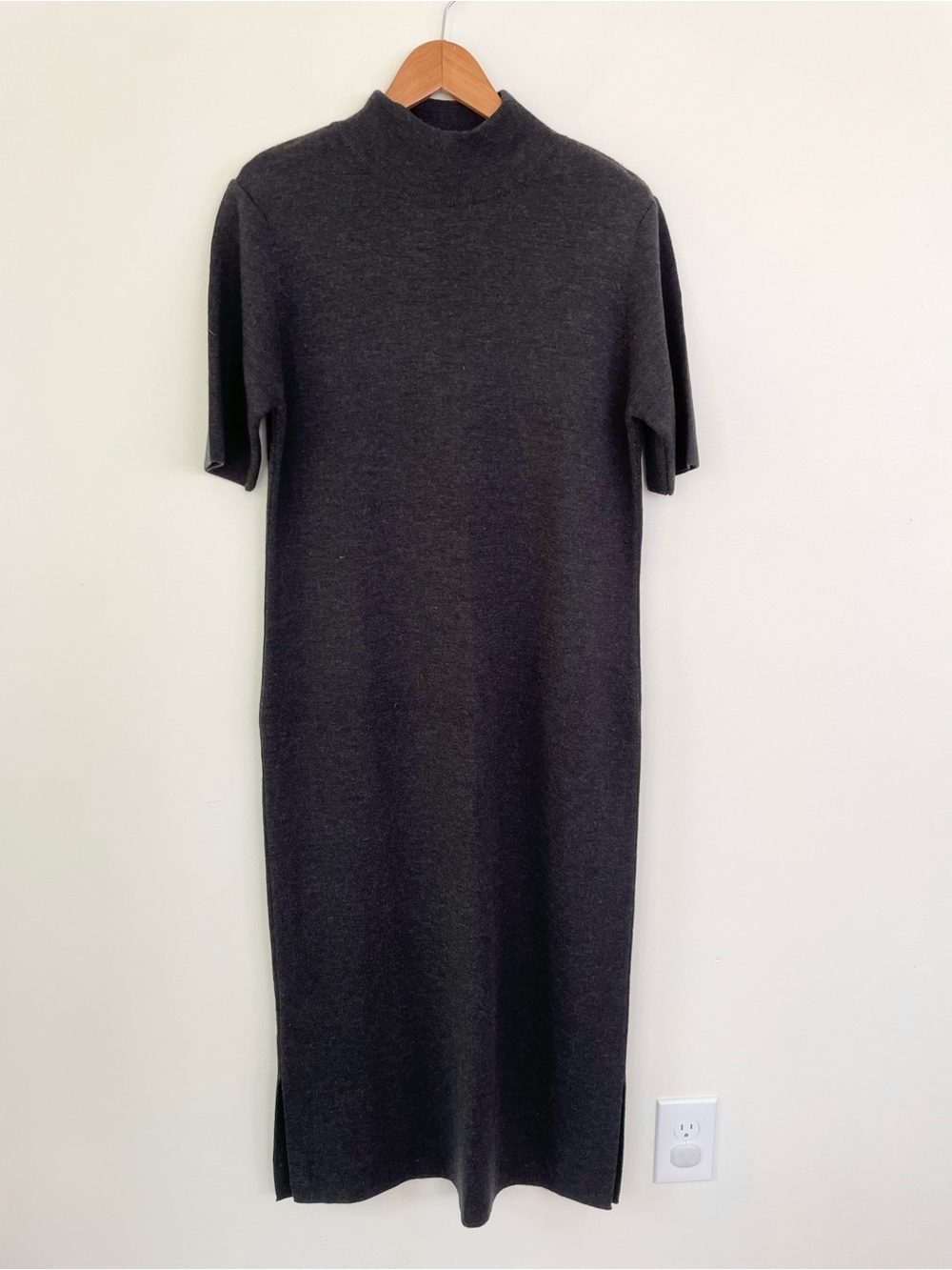 Talbots 100% Merino Wool Made In Italy Short Sleeve Midi Dress Charcoal LP